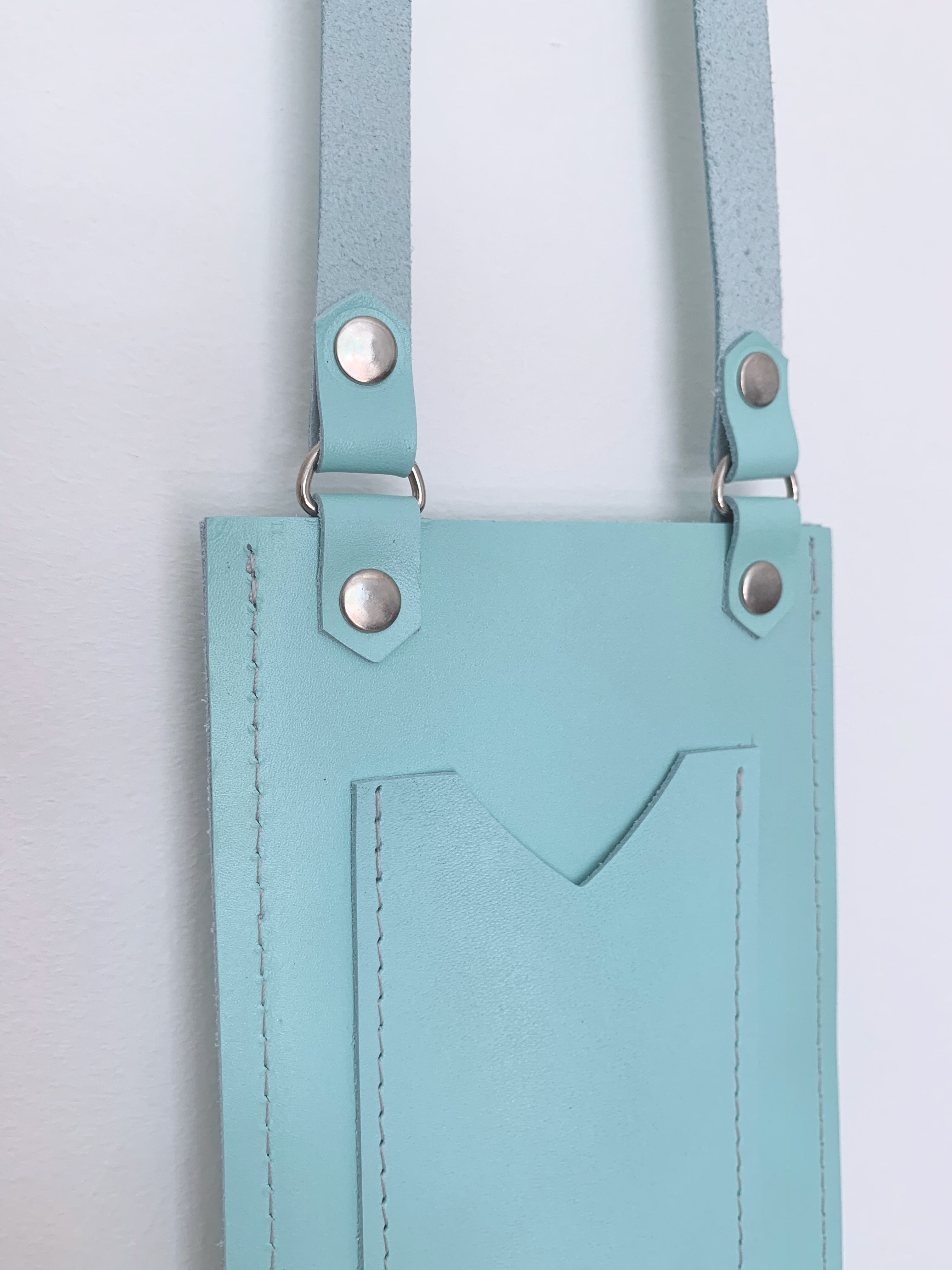 Mint Leather Phone Bag